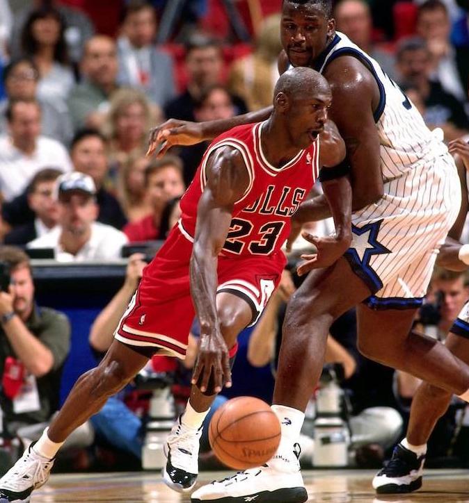 aj11是麂皮吗,aj11系列球鞋推荐