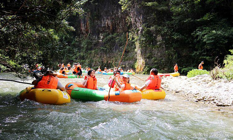 杉木河漂流和桃源河漂流哪个好,九曲漂流与杉木河漂流哪个好