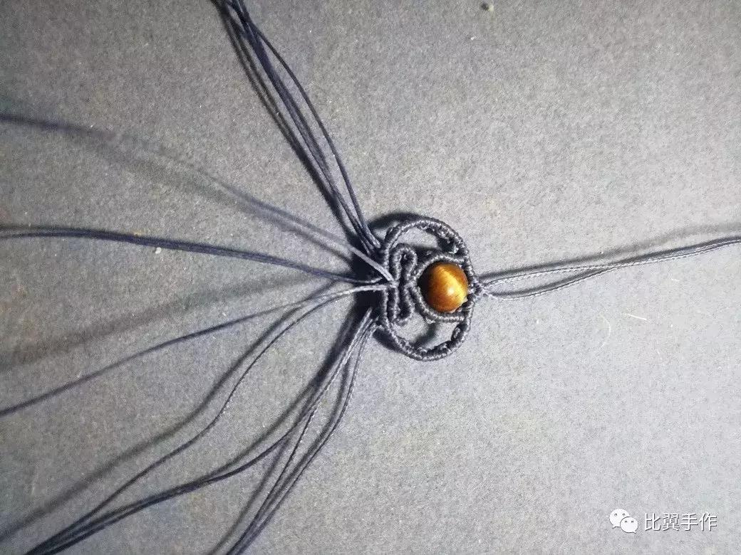 妡——有孔吊坠编制（比翼手作）