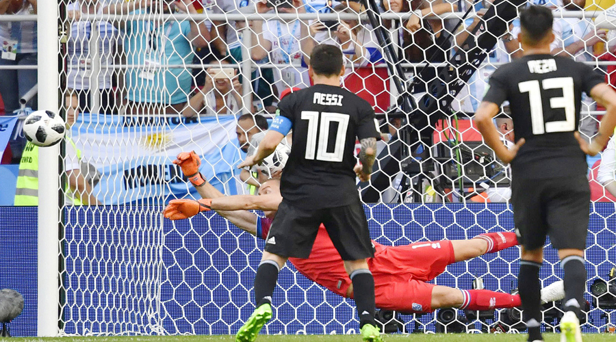 「世界杯总结篇1」中国足球,可别看了一届假世界杯!