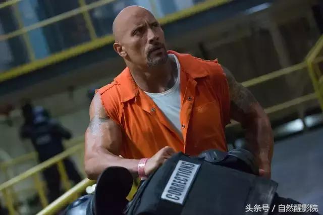 “男朋友胸比我大”是种什么体验?