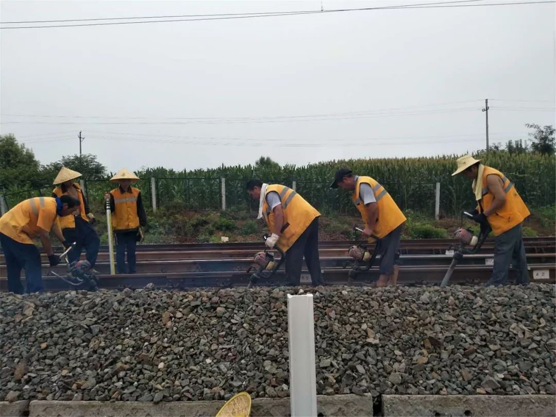 “汗蒸”、“桑拿”奈我何？保养维修不停步