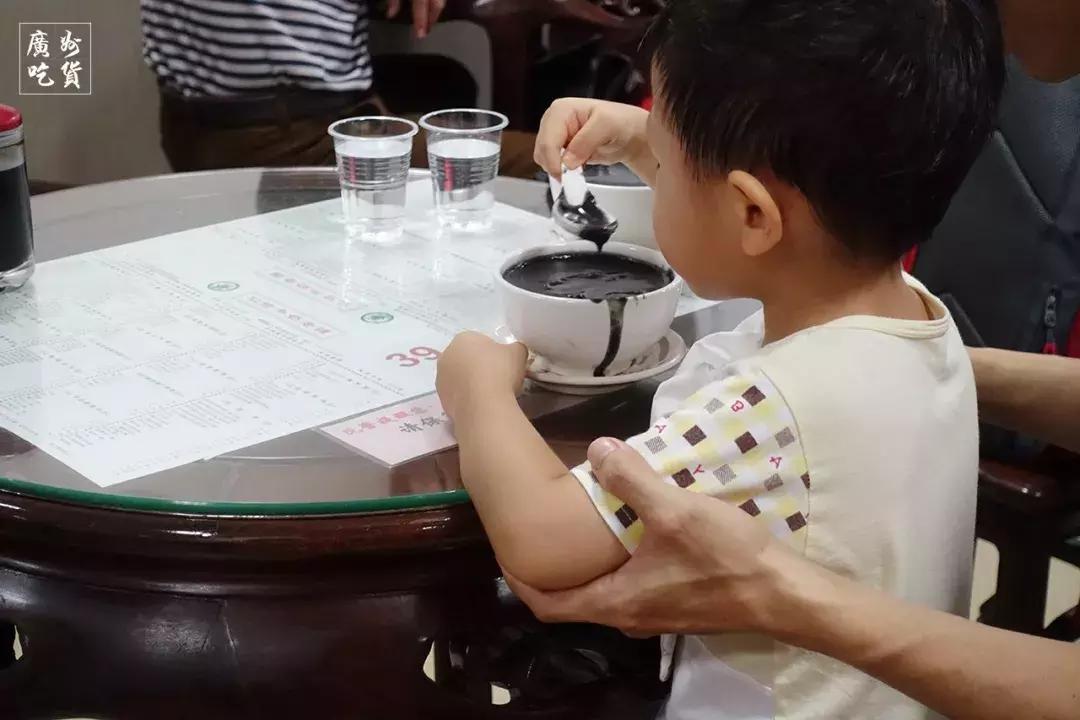 张敬轩住在香港的家,张敬轩以前住在越秀哪里