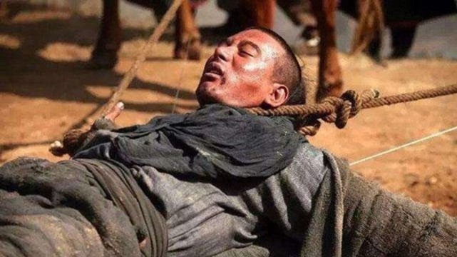 他二人是古代最勇猛的武学大家，其中一个，车裂五匹马都拉不死他