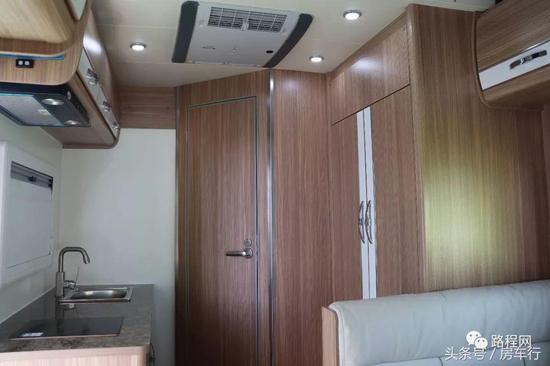 大通c型房车价目表,最便宜的9万8c型房车来了