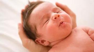 宝宝出生的正常现象,胎儿染色体正常出生异常