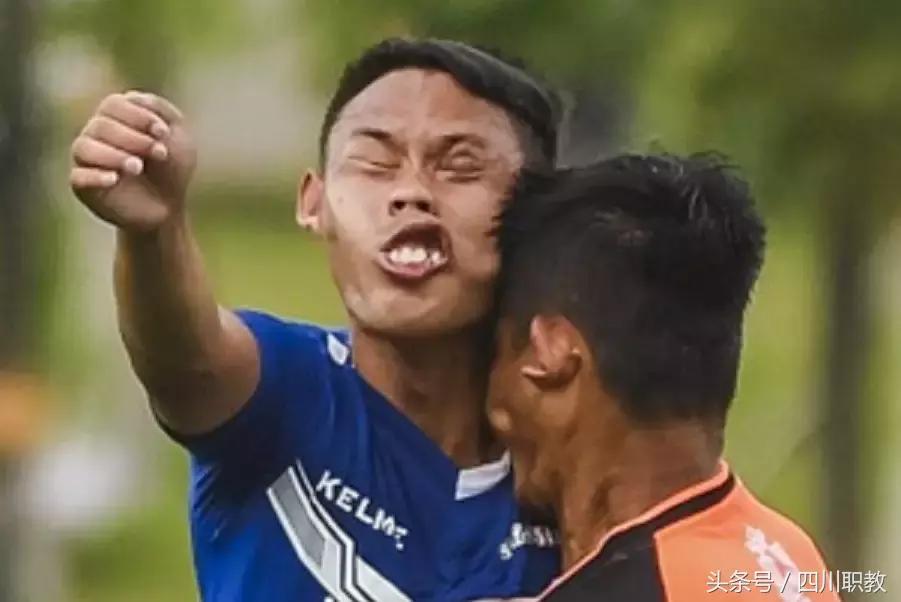 表情包三连击,表情包足球球员