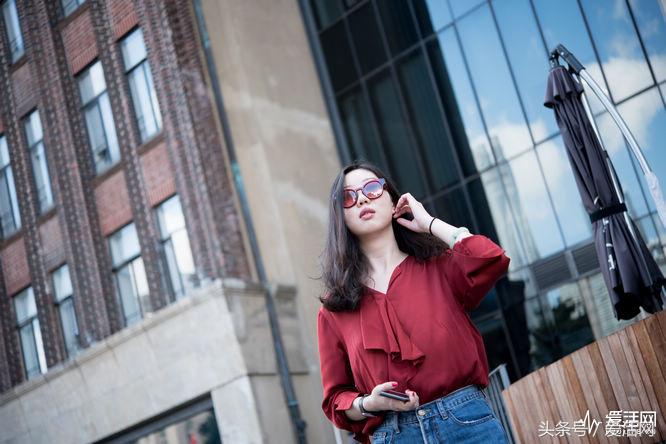 直播还在用手机？我的哒*眼镜视**会拍照