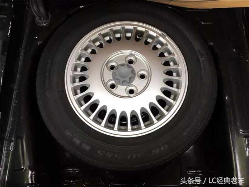 丰田皇冠j55,15款丰田皇冠优缺点