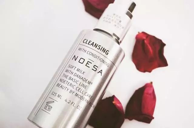 刘嘉玲代言的痘痘修复面霜,刘嘉玲紧致面霜