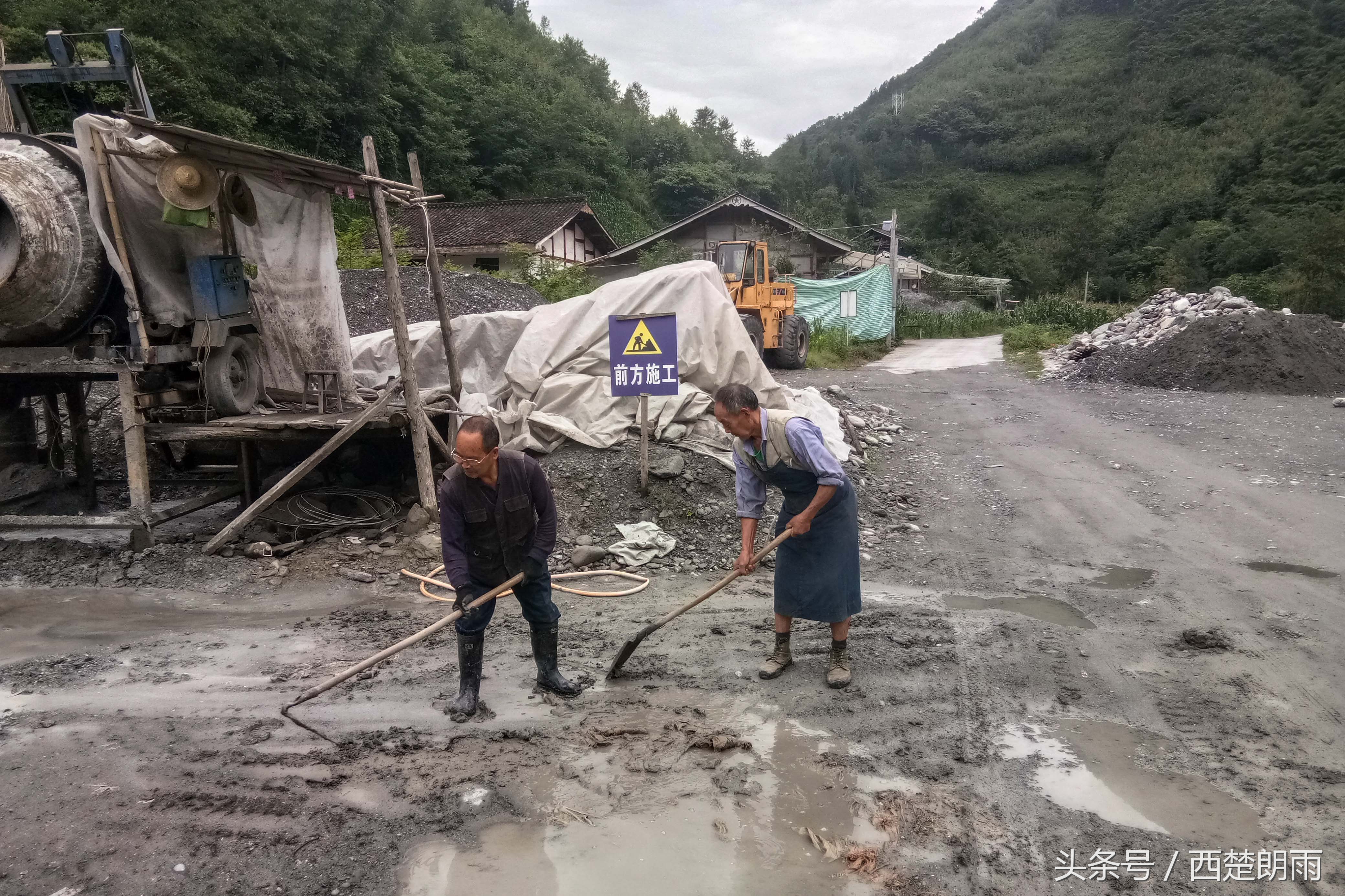 小孩一天拉稀7-8次蛋花状,小孩一天拉稀三四次怎么办