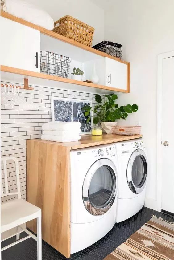 白衣服污渍小妙招,生活妙招衣服污渍的克星