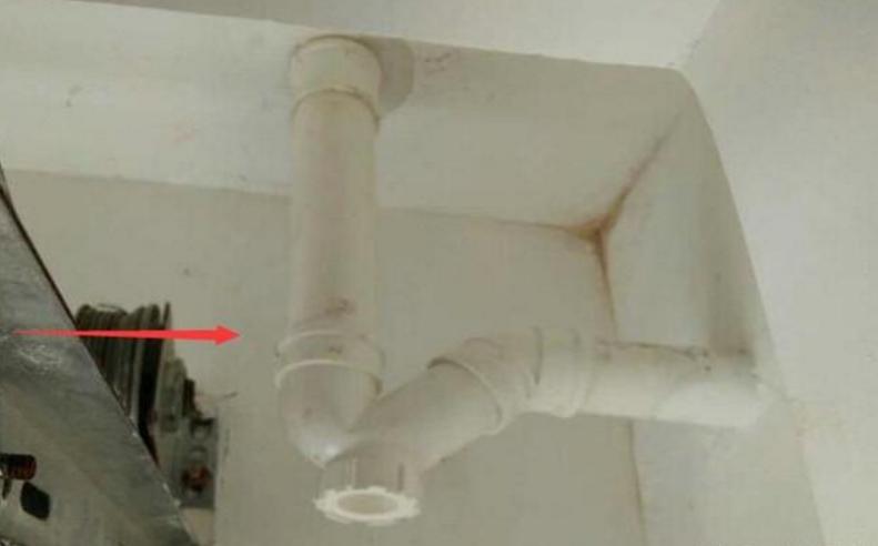 下水管被拆墙师傅弄堵了,下水管堵了水电师傅有责任吗