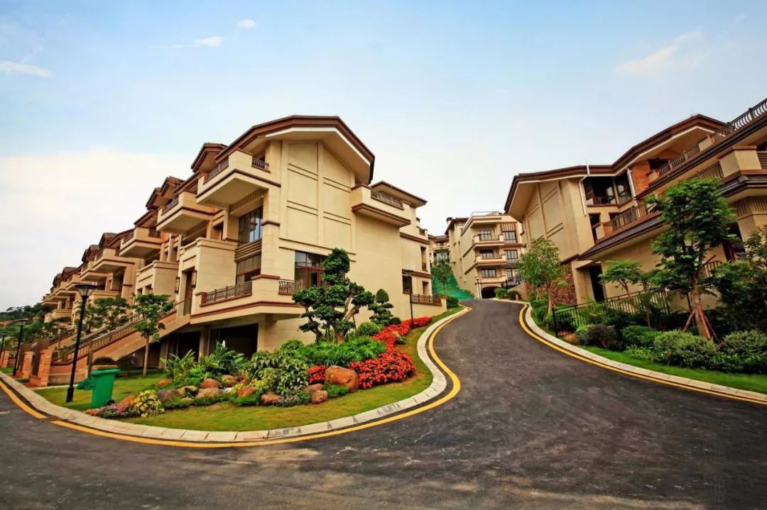 开发商打广告的套路,开发商的营销广告套路