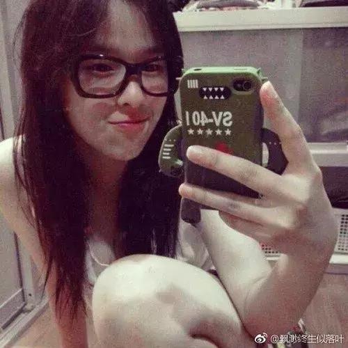 有眼妆和没眼妆差距这么大？女团最应该出的是变身秘笈吧？