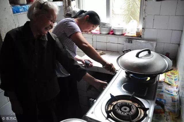 年入十万创业小项目怎么做,如何快速做一个副业赚钱