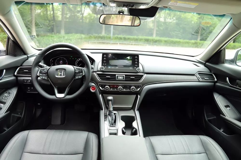 十代雅阁10万公里测评,十代半代雅阁真实用车感受