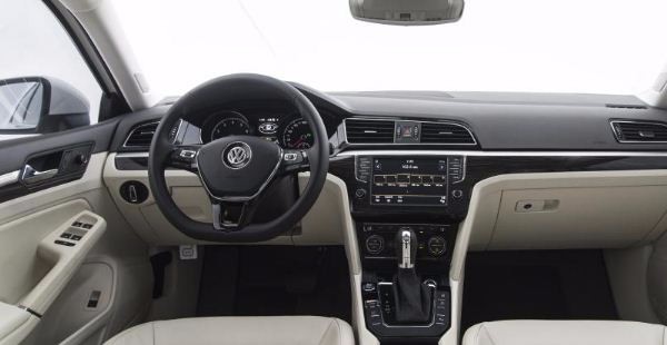 大众凌渡1.4t和cc1.8t哪个好,大众凌渡1.4t最高配