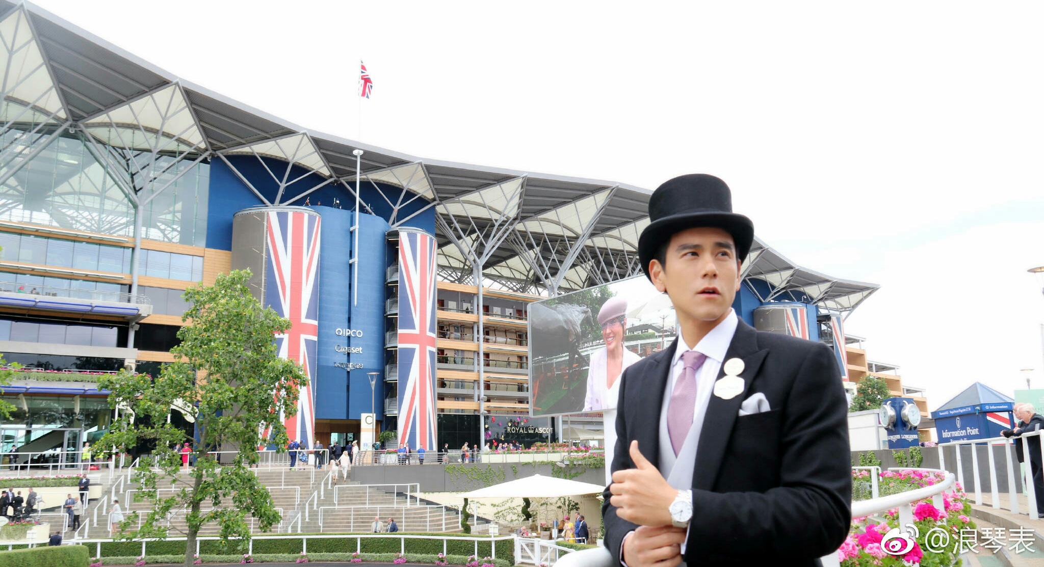 赵丽颖出席浪琴代言活动,浪琴代言人赵丽颖