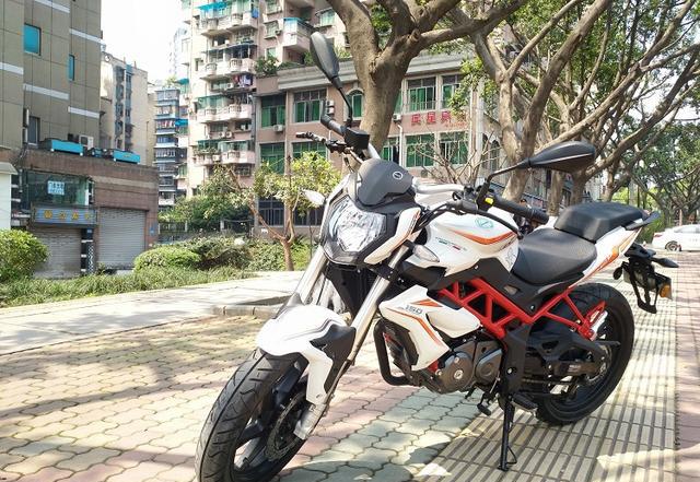 预算7000元，这几款弯梁摩托车真的太酷了，第一款很多车迷想买！