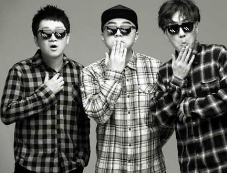 抖音最火的歌曲学猫叫视频,2018抖音最火歌曲榜翻唱学猫叫