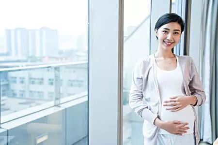 30多岁的女人快到更年期了,30的女人就到更年期了