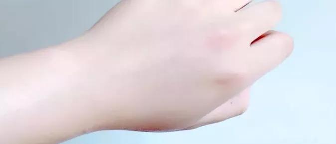 原来她们都在偷偷用这个！这个秘密只有皮肤水嫩柔滑的妹子才知道