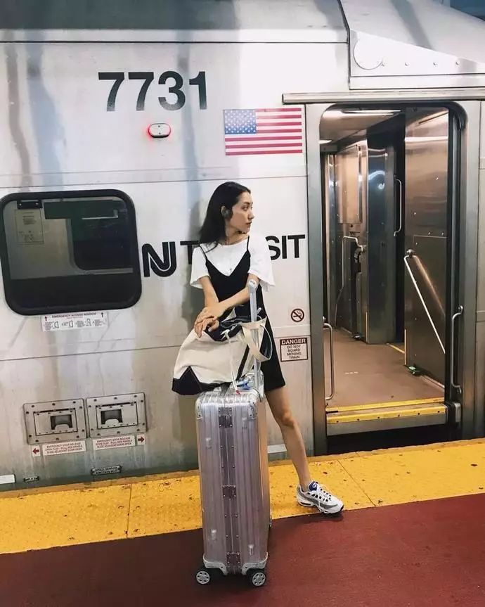 160cm的穿搭指南，看SayoYoshida就够了！