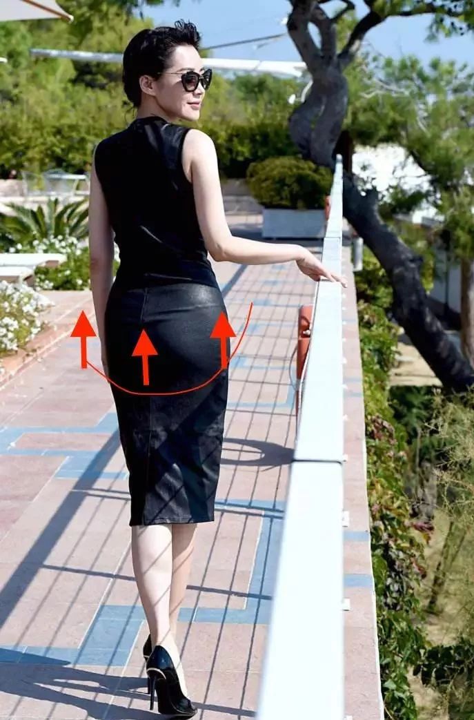 被50岁许晴的臀刺激了！美臀杀，我只服“许晴趴”