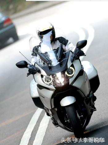 宝马性价比最高的巡航摩托,速克达高性能摩托车