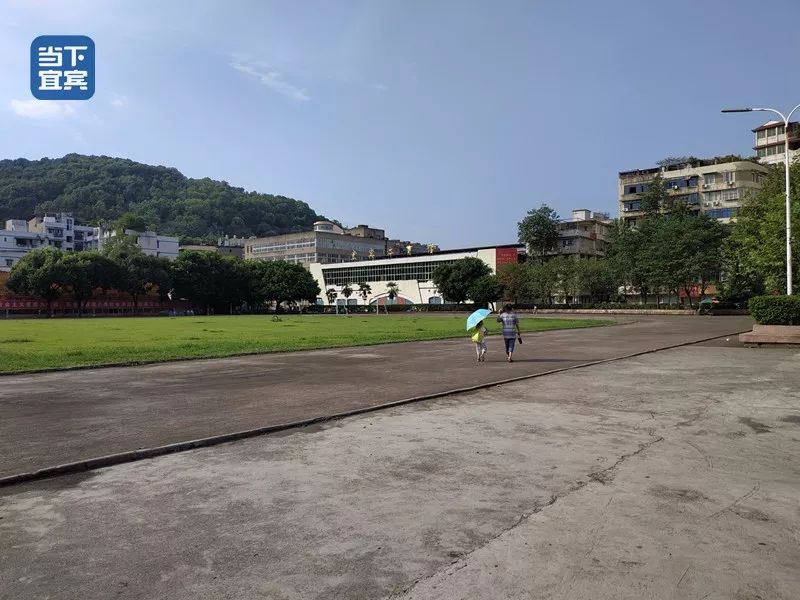 宜宾新建体育场,宜宾广场改造规划图