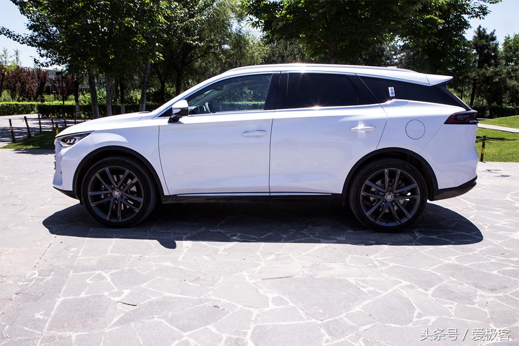 比亚迪唐怎么实现强制横屏,比亚迪唐屏幕自动翻转