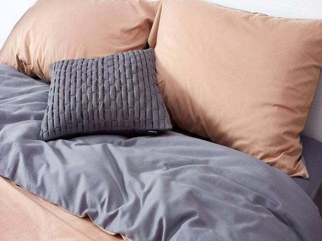 被子盖久了有股臭味什么原因,被子盖久了有异味教你一招除异味