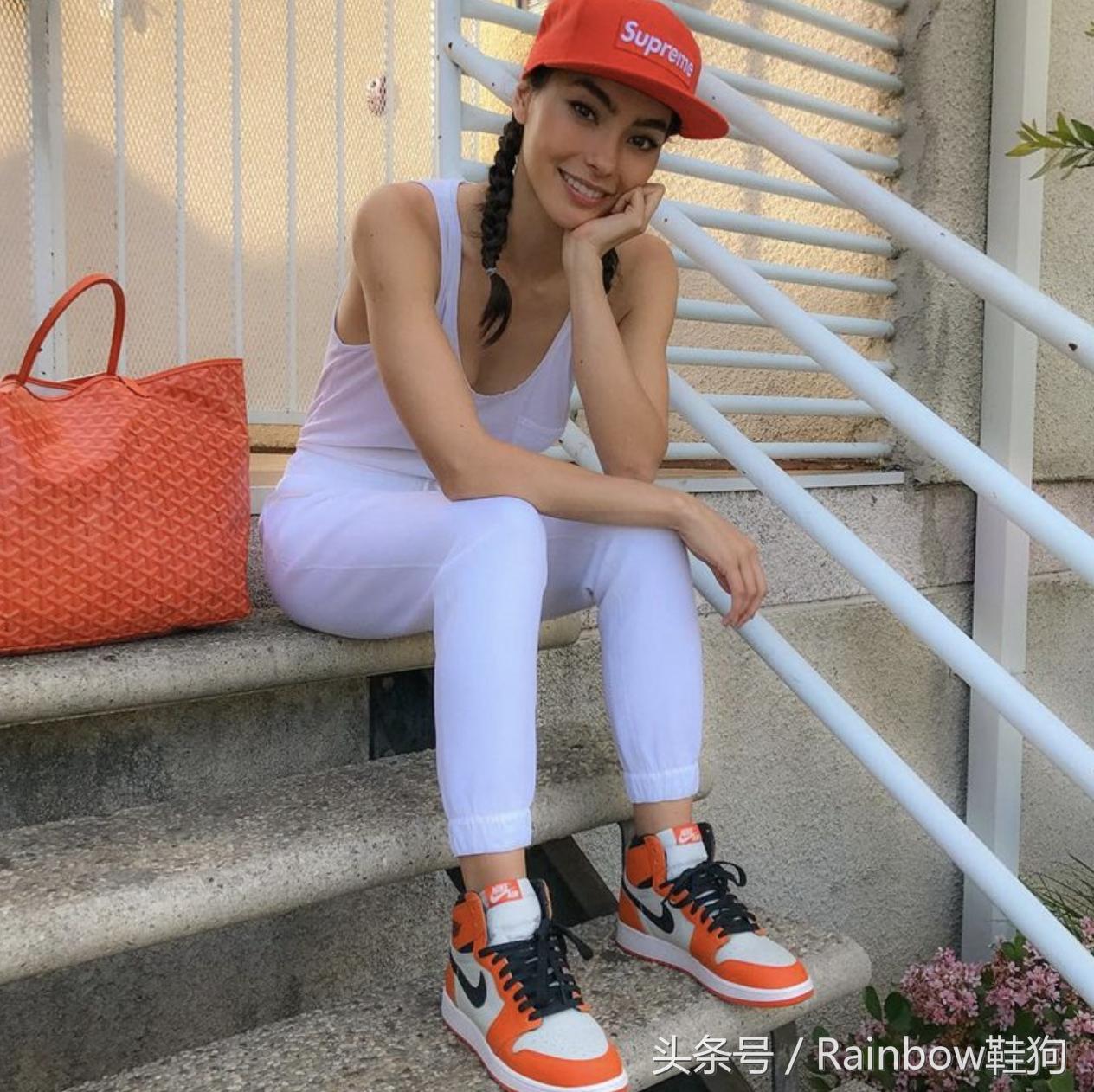 aj1修理皮面多少钱,aj1鞋内跟磨破了怎么修补