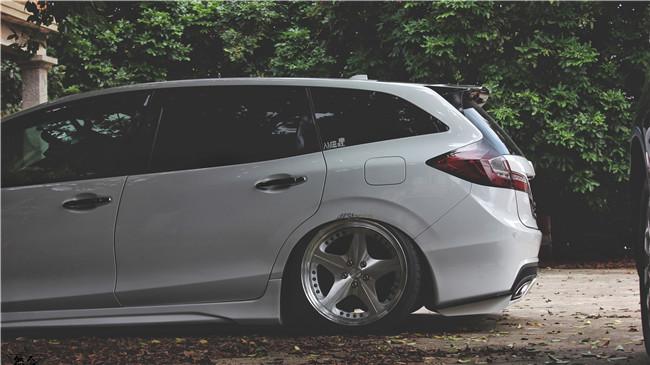 从“背书包穿校服”到毕业一身朴素白衣，福建车友打造超帅本田杰德