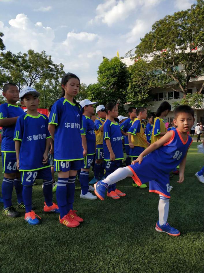 足球梦中国梦完整视频2020,华富教育乡村公益足球夏令营