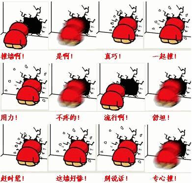 一位教授给孩子批改作业,一个老师给学生发试卷