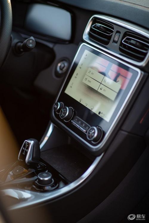 如果拍车怎么拍才好看,怎么拍房间拍出大片的感觉