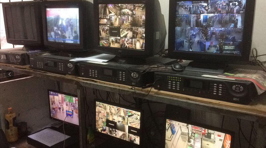 广西小孩被电梯夹住,某商场电梯吃人事件