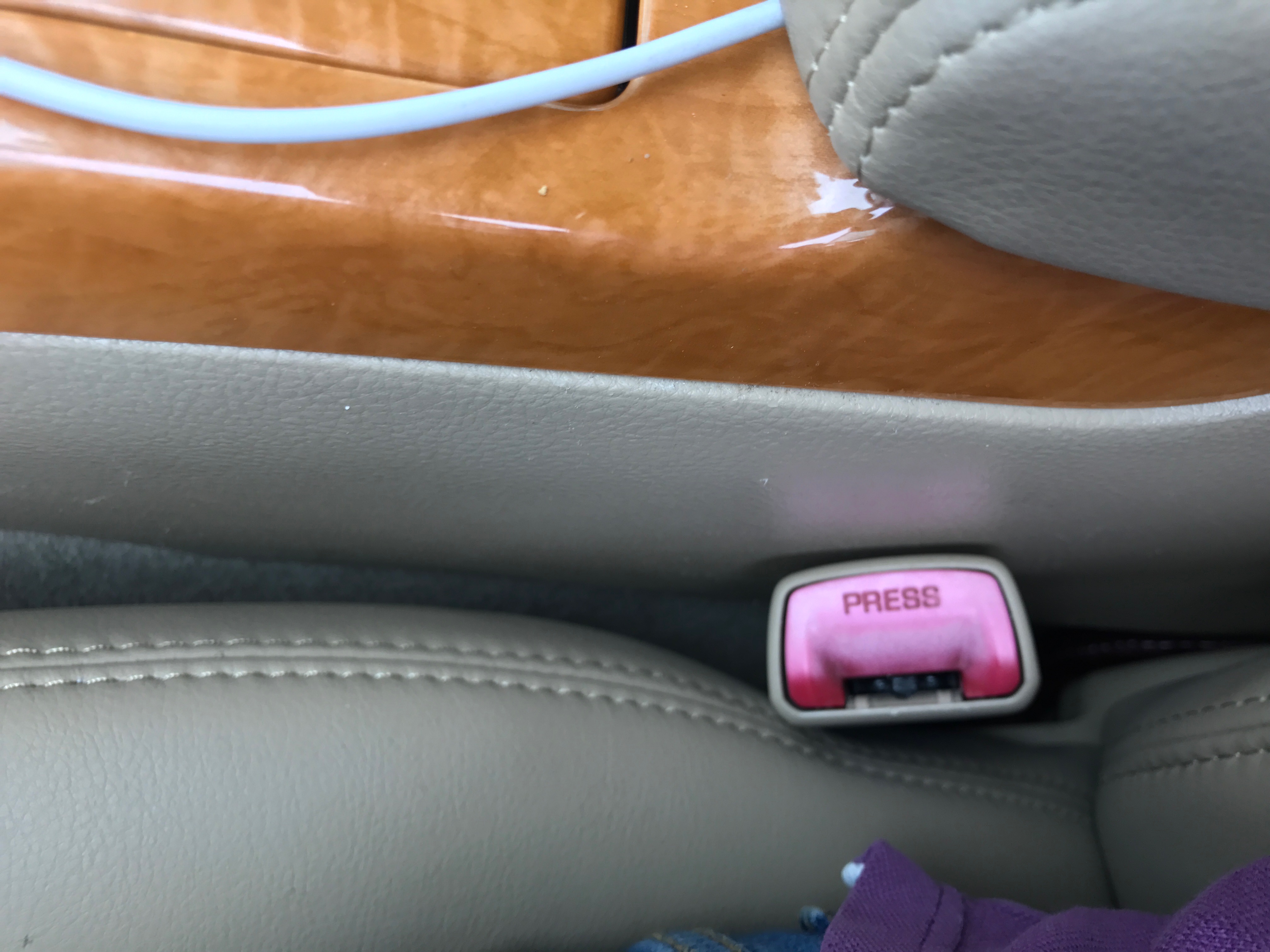 几万块锐志,几万块钱的锐志能买吗