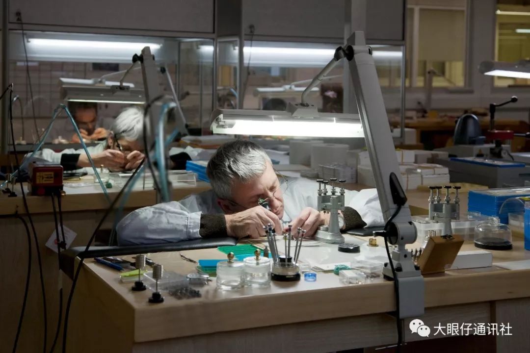 艾米龙瑞士腕表机械表,艾米龙表官方旗舰店