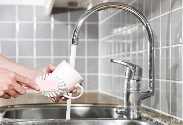 新买的杯子如何去除塑料味,新买的杯子杯盖有塑料味怎么解决