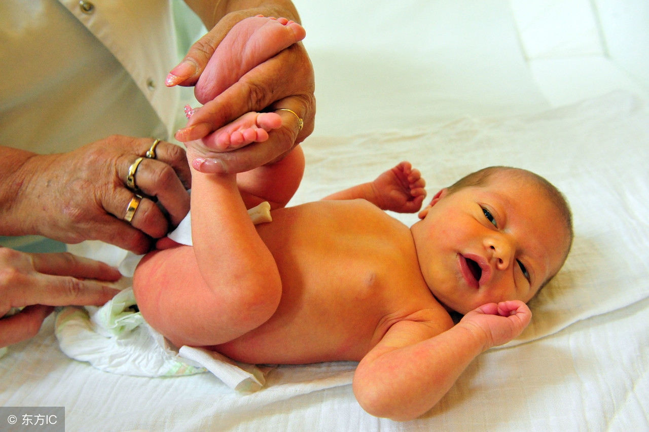 如何治疗宝宝湿疹最快最有效,处理宝宝湿疹