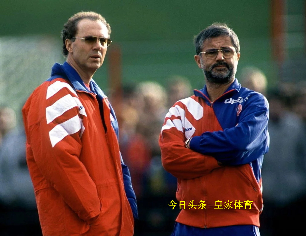 回忆马拉多纳和贝利时代的足球,贝利与马拉多纳谁才是真正的球王