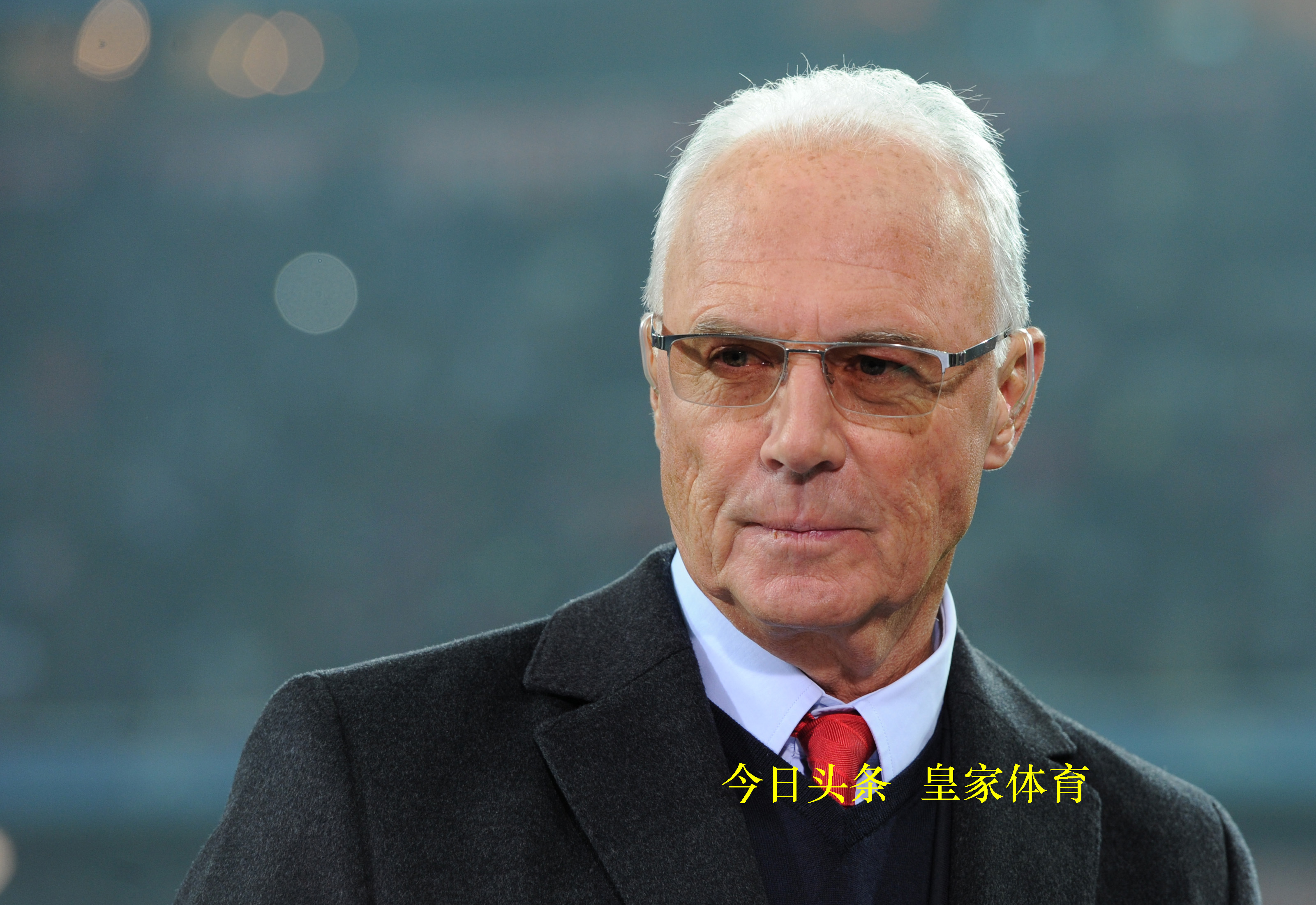 回忆马拉多纳和贝利时代的足球,贝利与马拉多纳谁才是真正的球王