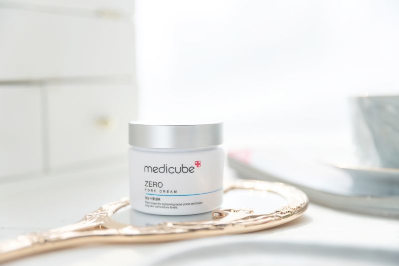 刘大神喜提阿汤哥，又顺手抛来一份缩毛孔秘籍