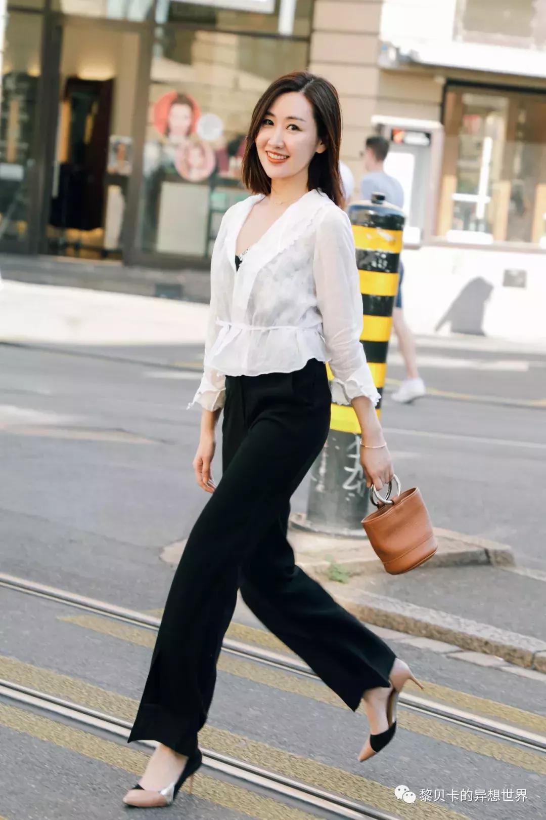 普通人怎么选择的包包又不撞大牌,好看的包包总是买不够