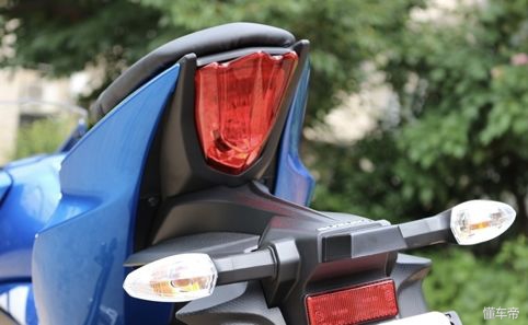 铃木gsxr150试驾视频,铃木gsxr1000r试驾评测