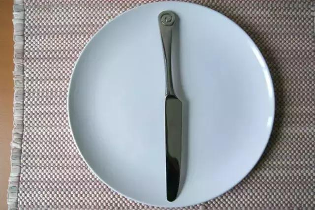 满满都是细节视频,西餐礼仪吃意大利面怎样摆刀叉