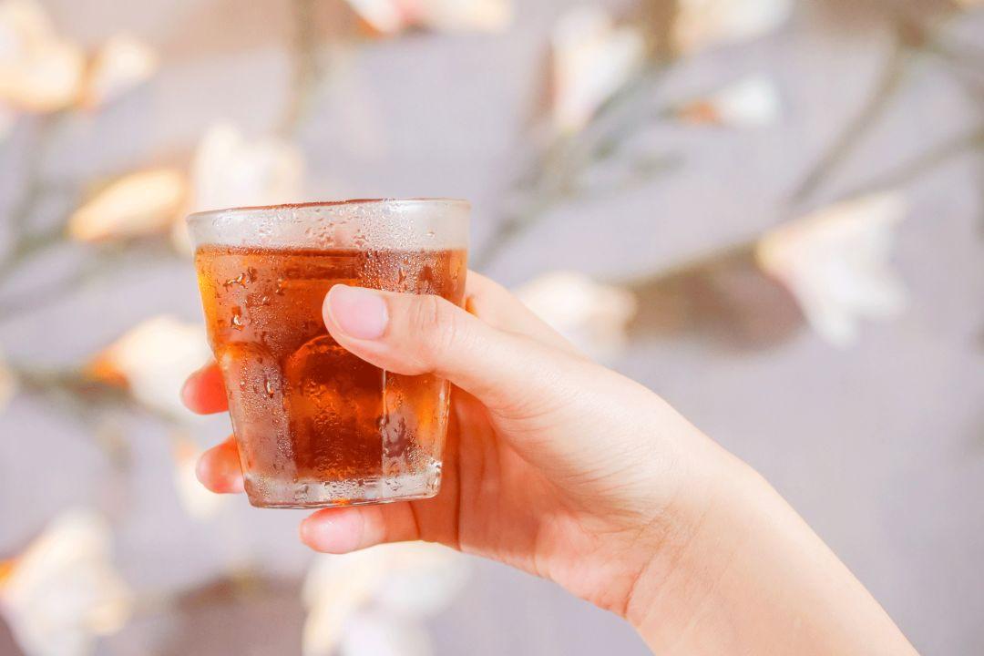 混出健康派，试试海王酒！